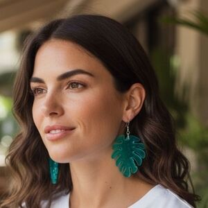 Elegant Green Leaf Earrings